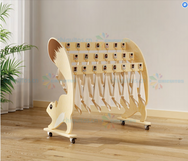 Chiaquitos Giraffe Themed Kids Towel Rack Wooden Mobile Storage Organizer Preschool Classroom Furniture