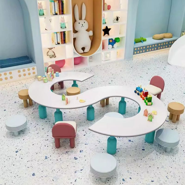 Chiquitos Nordic Simple S-Shaped Table And Chair Custom Kindergarten Decoration Early Education Nursery Center Children'S Table