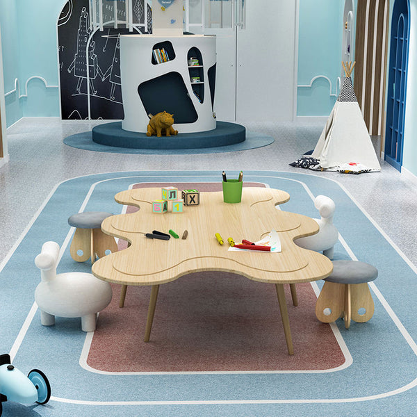 Chiquitos Kindergarten entertainment area hand painting reading training reception abnormal-shaped table and chair combination